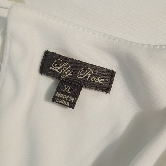 Dress - Picture 3 of 3